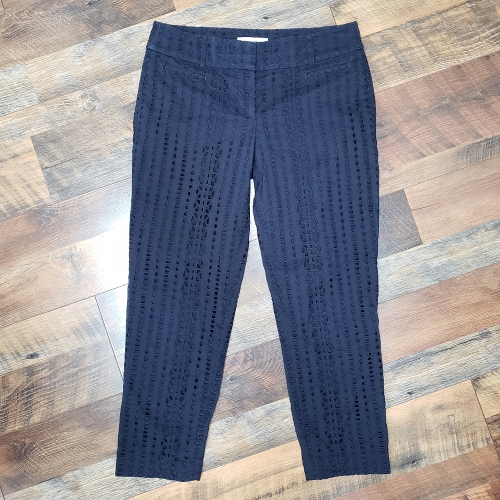 Loft Navy Blue Eyelet Riviera Pant in Marisa Fit, Size 2